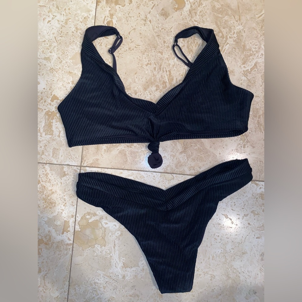 Frankie’s Bikini